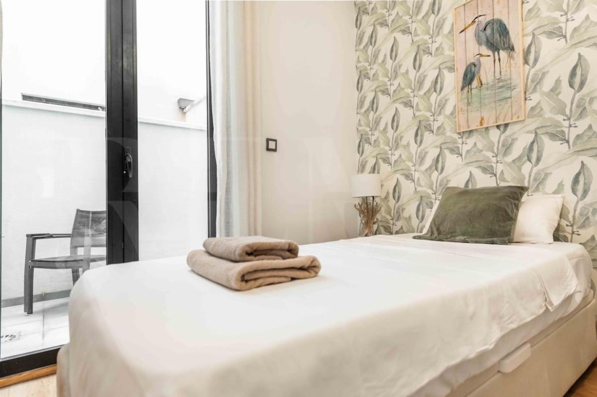 Apartment With Parking And Patio - Center By Rems Málaga